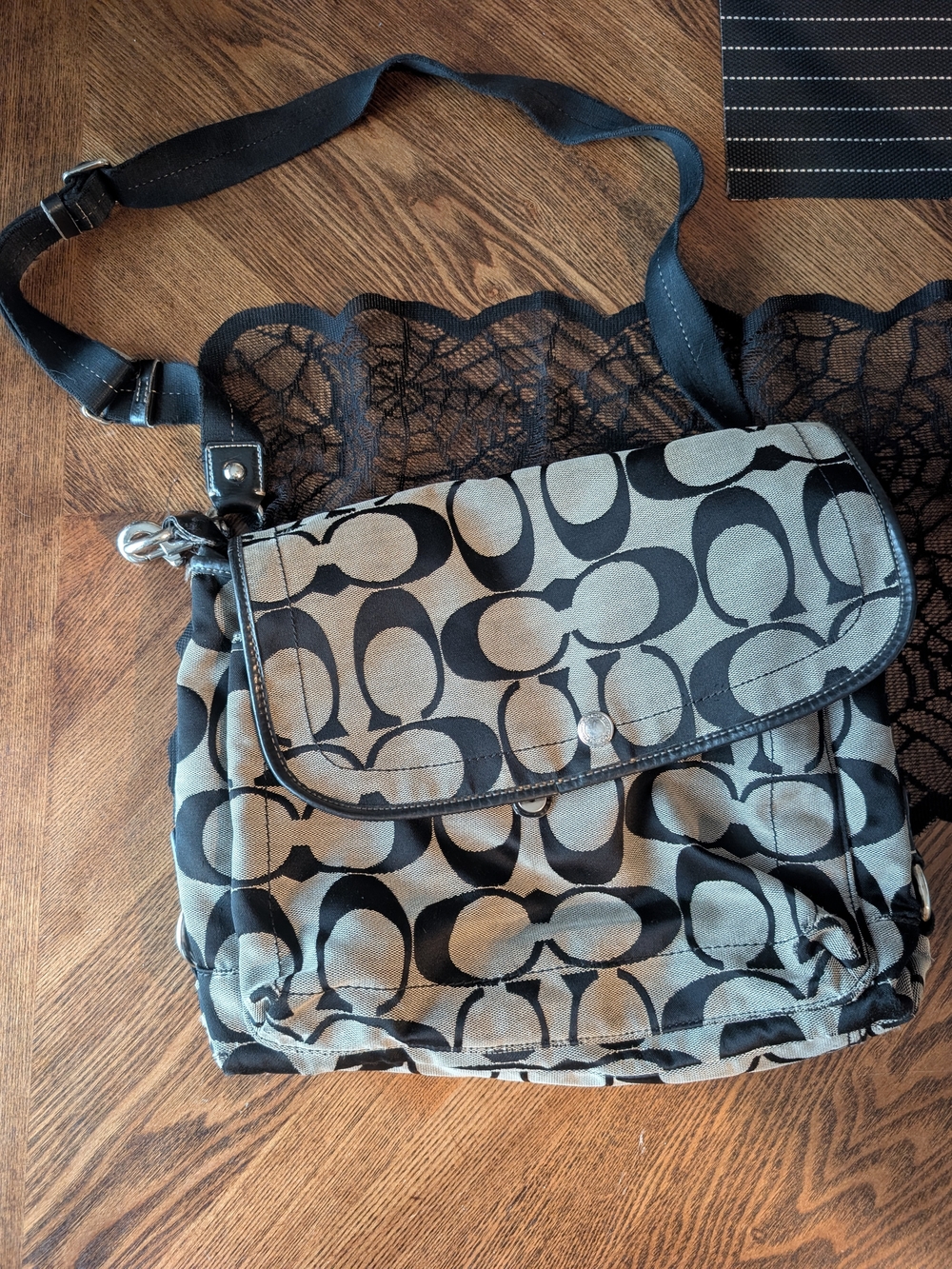 Coach Signature C Messenger Bag